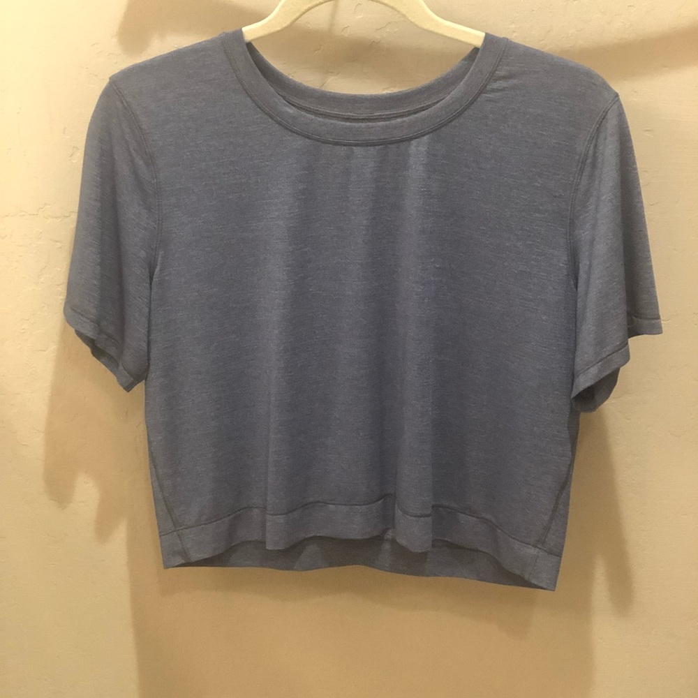SOLD Lululemon Crop Top
